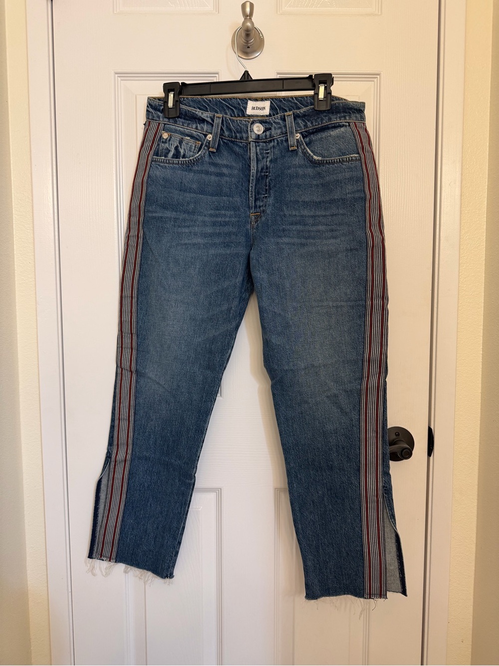 Hudson Jeans Blue Denim Ankle Jeans with Red Stripe Side Trim